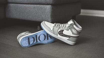 The Nike Dior x Air Jordan 1 High Sneaker White and Grey Upper Top RepShoes For Man And Women CN8607-002